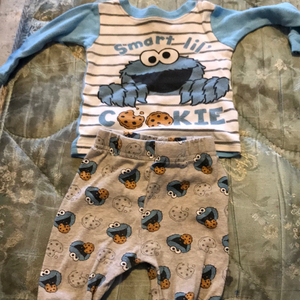 Size 9months Cookie Monster baby pajamas
